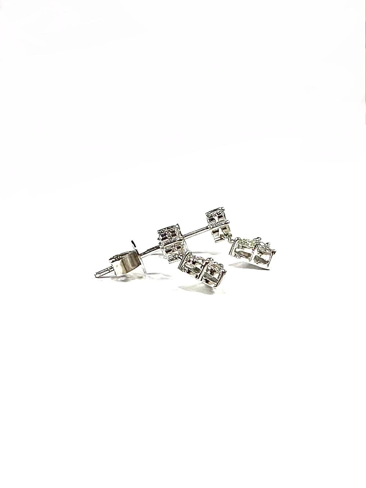 Dangling Heart-shaped Diamond Earrings